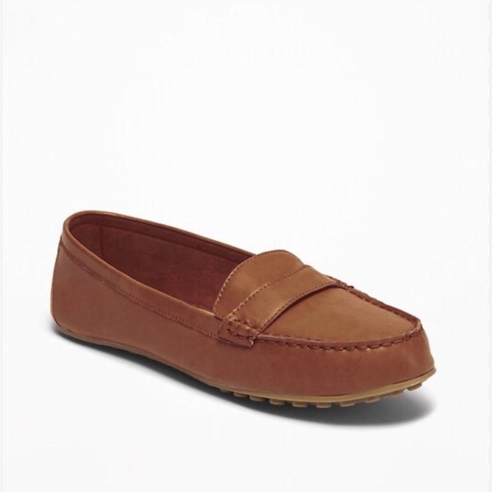 Old Navy Faux Leather Loafers Womens Size 9